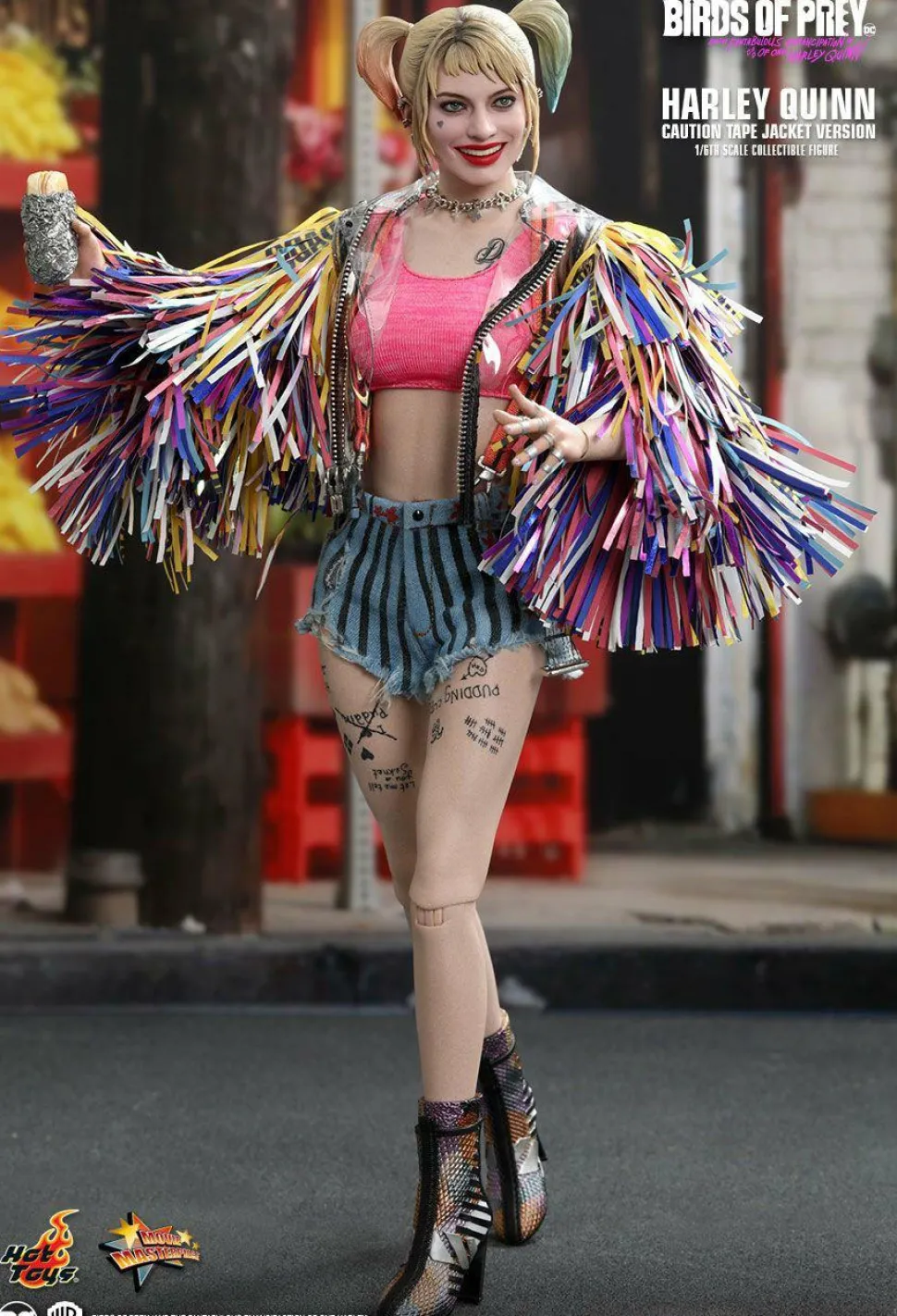 Birds of Prey (2020) - Harley Quinn in Caution Tape Jacket 1/6th Scale Hot Toys Action Figure