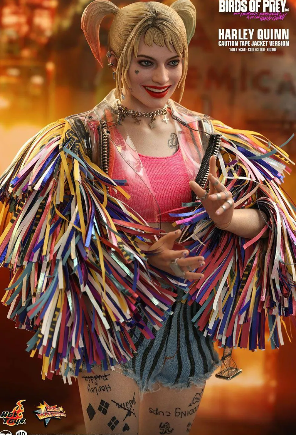 Birds of Prey (2020) - Harley Quinn in Caution Tape Jacket 1/6th Scale Hot Toys Action Figure