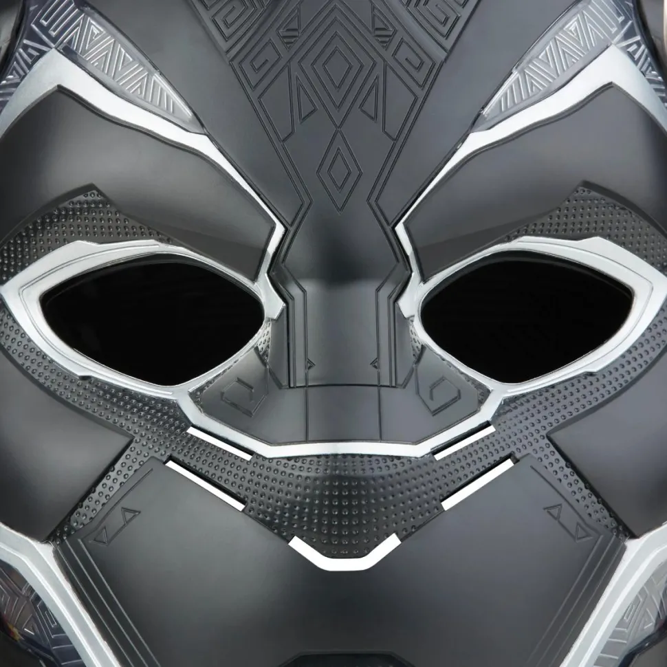 Black Panther (2018) - Black Panther Marvel Legends Premium Electronic 1:1 Scale Life-Size Prop Replica Helmet