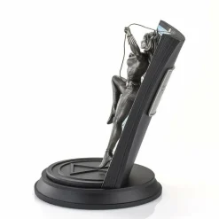 Black Widow - Avengers Vol 1 #111 Limited Edition 8.5” Pewter Statue