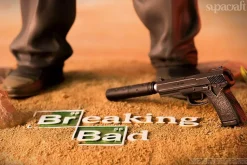 Breaking Bad - Mike Ehrmantraut 1/4 Scale Statue