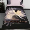 Breaking Dawn - Fleece Blanket "Edward with Crest and Ferns"