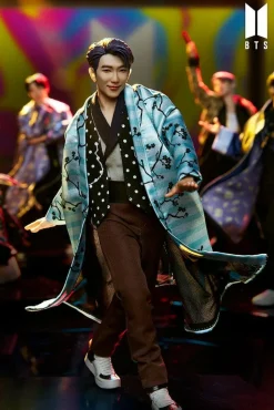 BTS - RM Deluxe 9” Statue