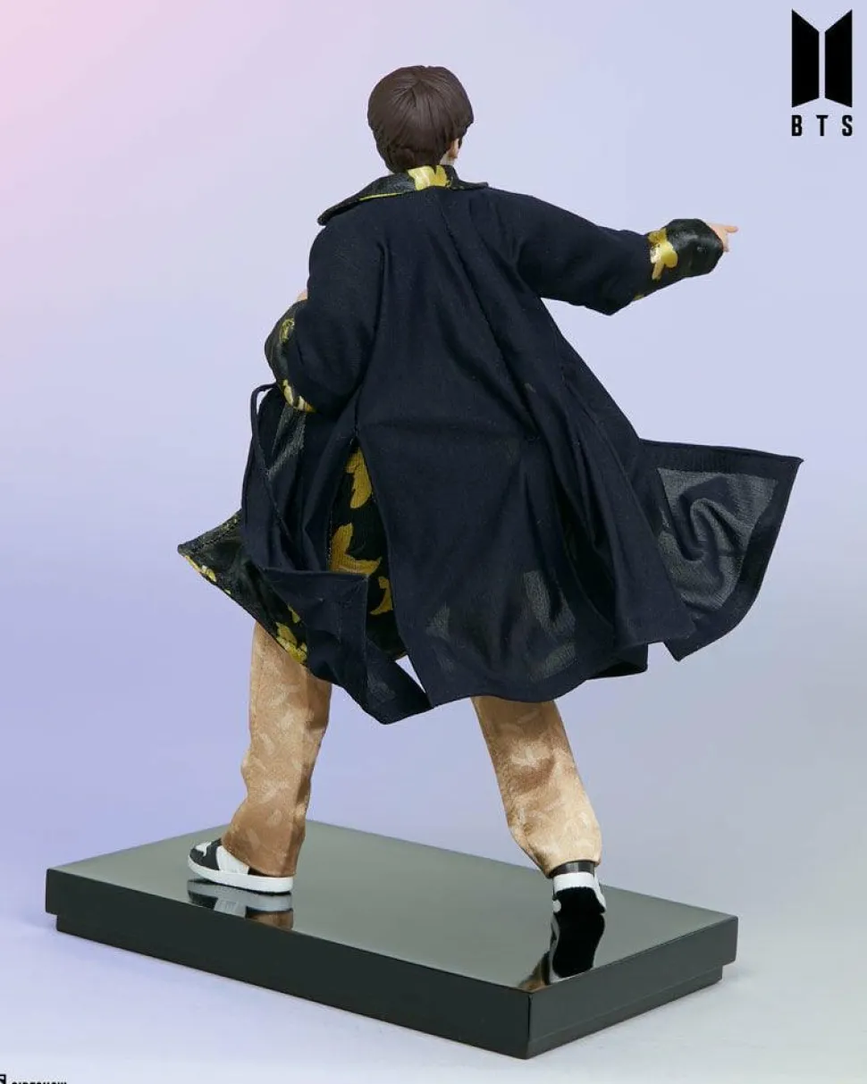 BTS - SUGA Deluxe 9” Statue
