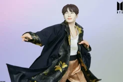 BTS - SUGA Deluxe 9” Statue