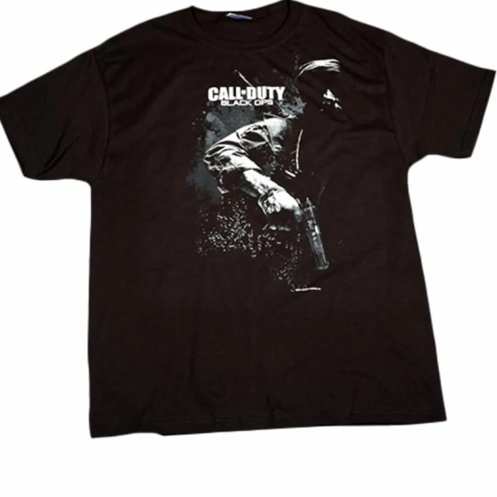 Call of Duty - Black Ops Sitting Bull Black Male T-Shirt