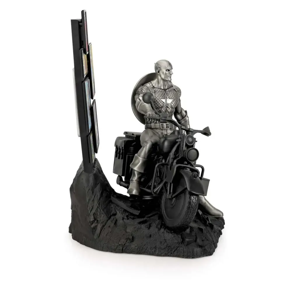 Captain America - Captain America Origins Limited Edition 10" Pewter Statue