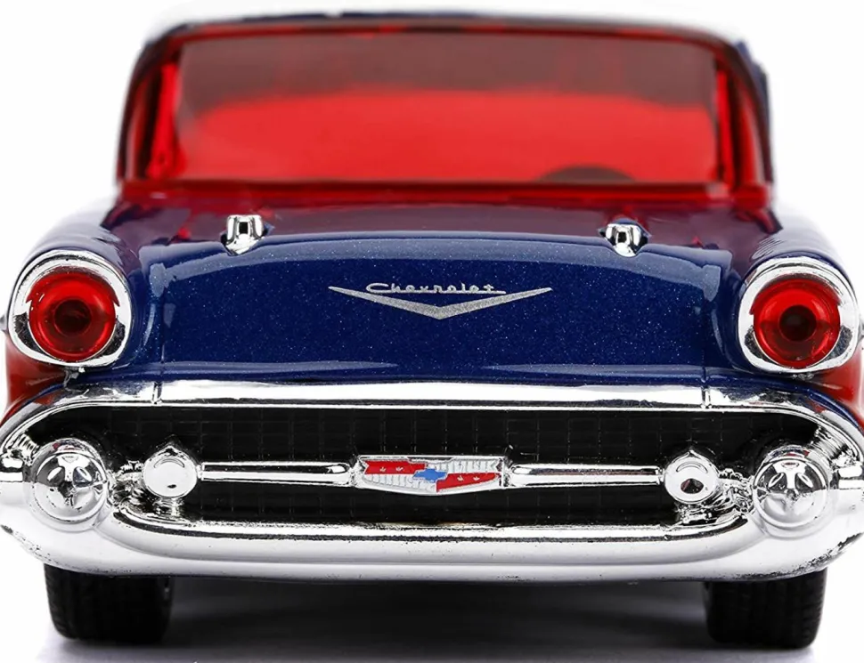 Captain America - Falcon’s 1957 Chevy Bel-Air 1/32 Scale Hollywood Rides Die-Cast Vehicle Replica