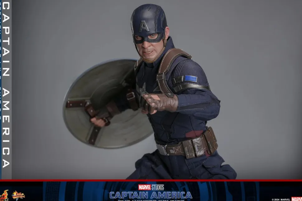 Captain America 2: The Winter Soldier - Captain America (Stealth S.T.R.I.K.E. Suit) 2.0 1/6th Hot Toys Action Figure