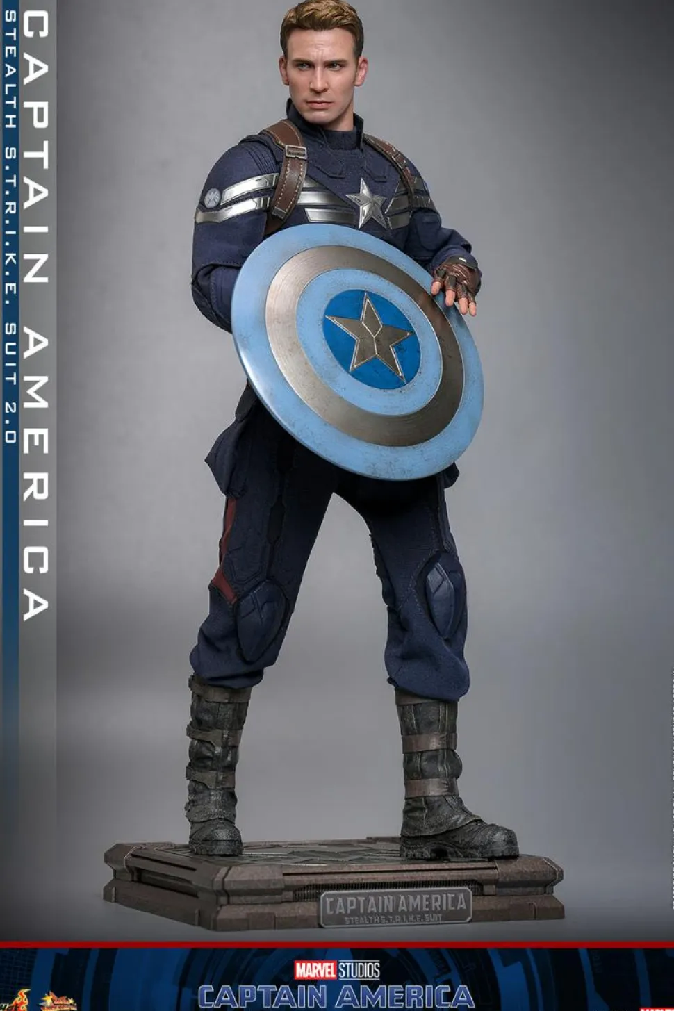 Captain America 2: The Winter Soldier - Captain America (Stealth S.T.R.I.K.E. Suit) 2.0 1/6th Hot Toys Action Figure