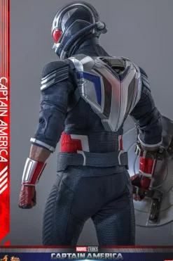 Captain America: Brave New World - Captain America 1/6th Scale Hot Toys Action Figure