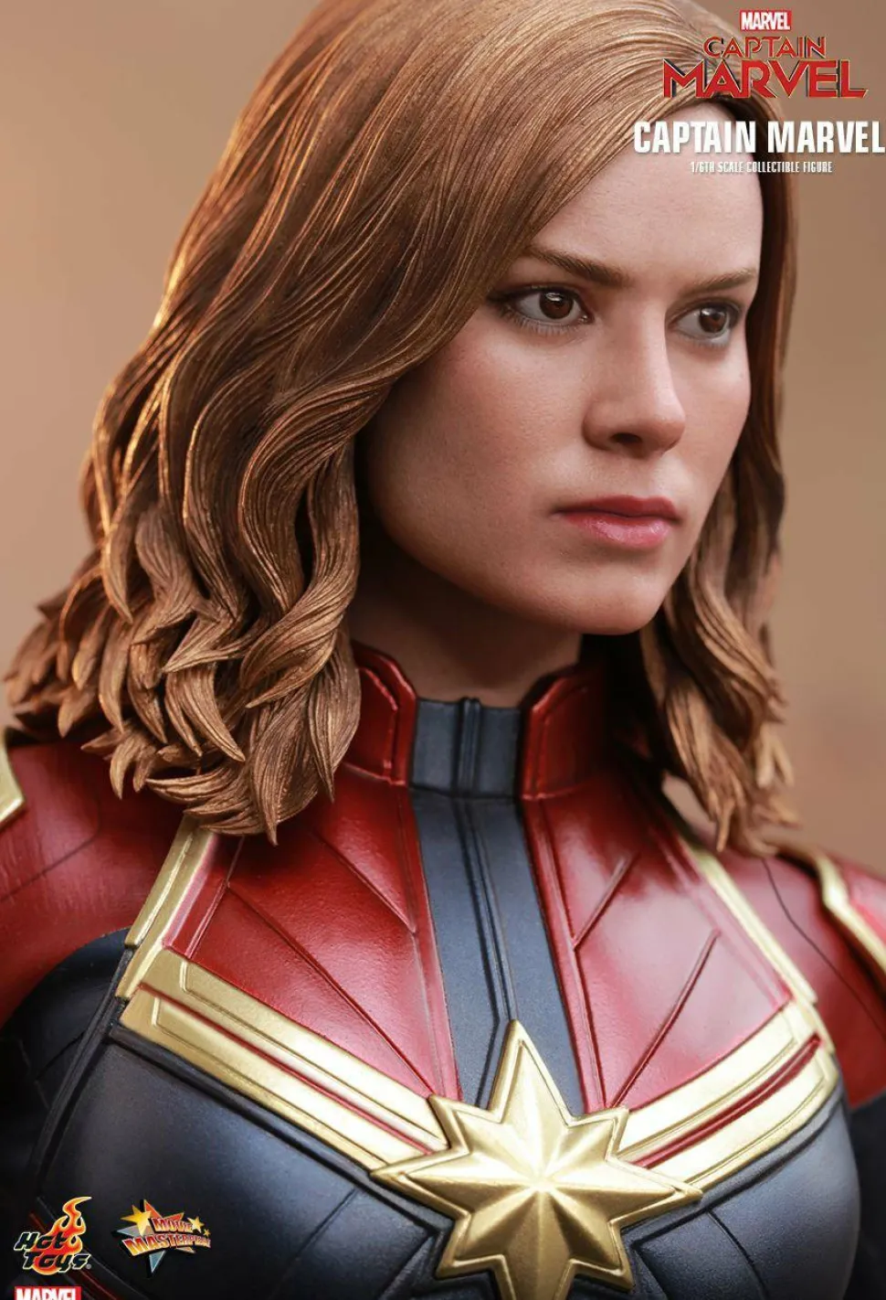 Captain Marvel (2019) - Captain Marvel 1/6th Scale Hot Toys Action Figure (Int Sales Only)