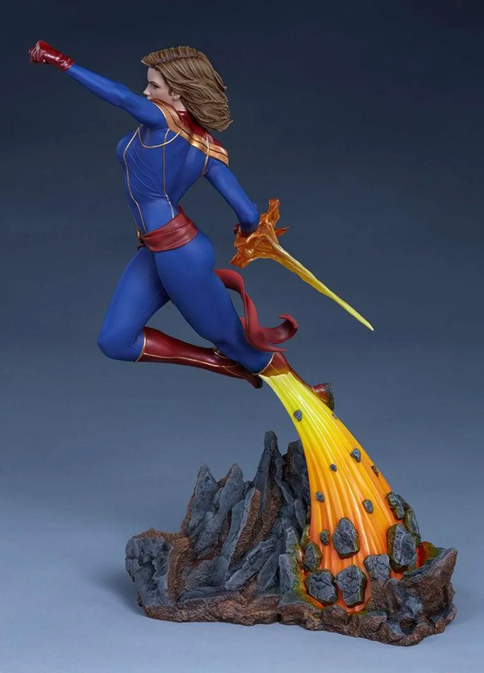 Captain Marvel - Captain Marvel 1/5th Scale Statue