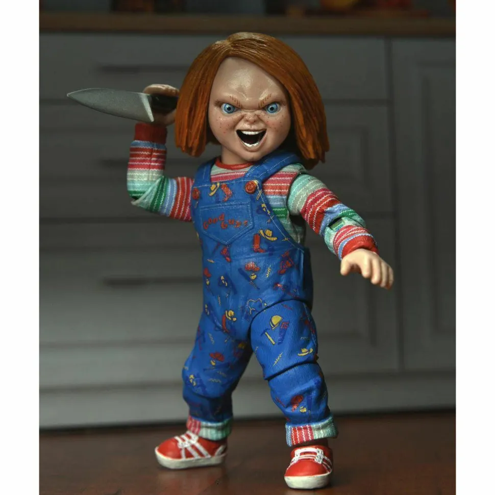 Chucky (2021) - Chucky Ultimate 7" Scale Action Figure