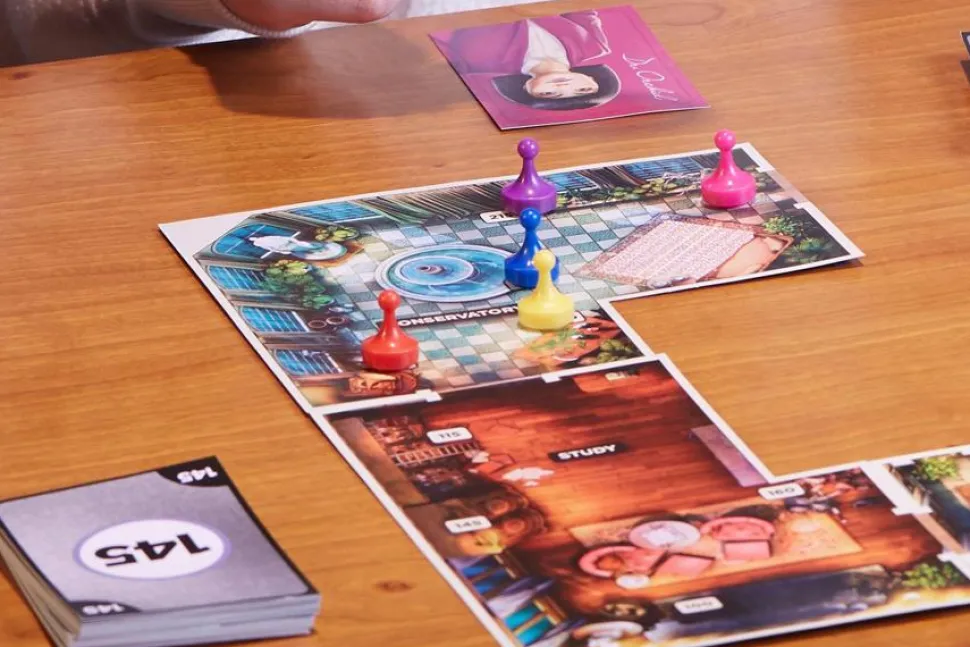 Cluedo - Escape Treachery at Tudor Mansion Board Game