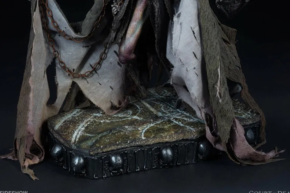 Court of the Dead - Oglavaeil: Dreadsbane Enforcer Premium Format Statue