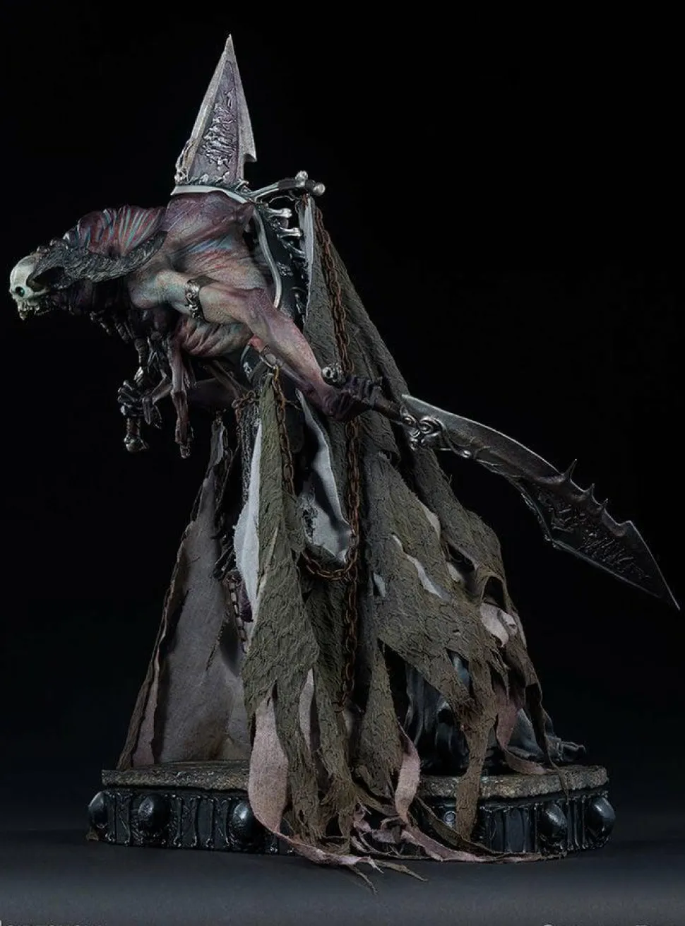 Court of the Dead - Oglavaeil: Dreadsbane Enforcer Premium Format Statue