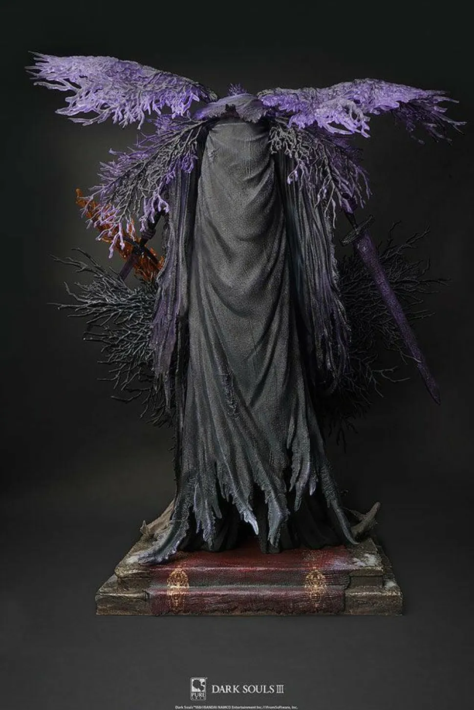 Dark Souls III - Pontiff Sulyvahn Deluxe 1/7th Scale Statue