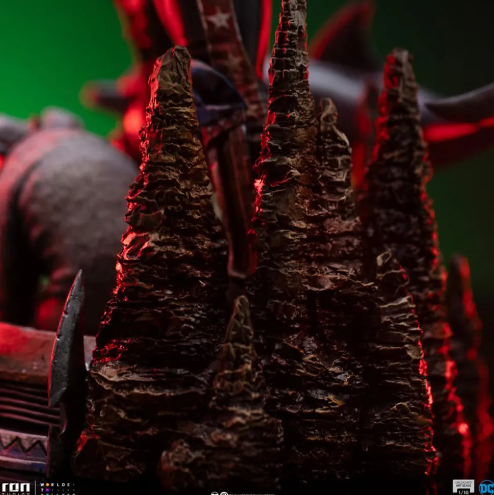 DC Comics - Lobo Unleashed 1/10th Scale Statue
