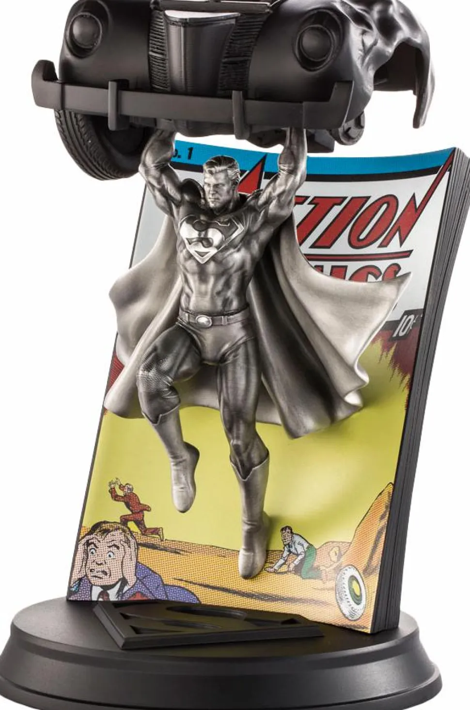 DC Comics - Superman Action Comics #1 Limited Edition 11” Pewter Statue