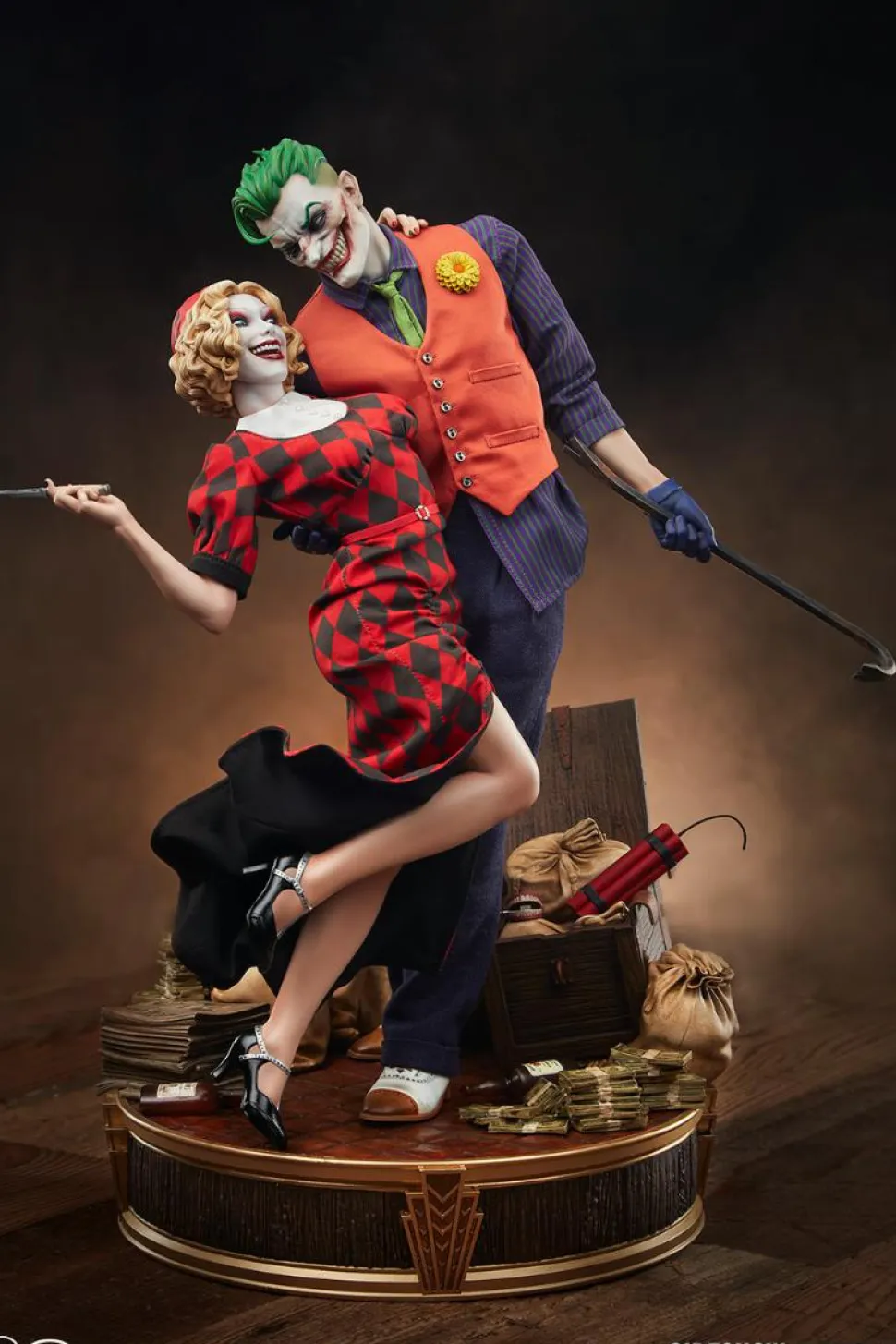 DC Comics - The Joker & Harley Quinn (Lawless Love) 1/5th Scale Diorama Statue