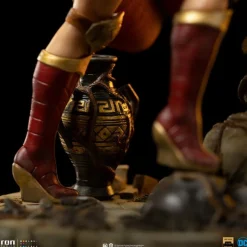 DC Comics - Wonder Woman Unleashed 1/10th Scale Statue