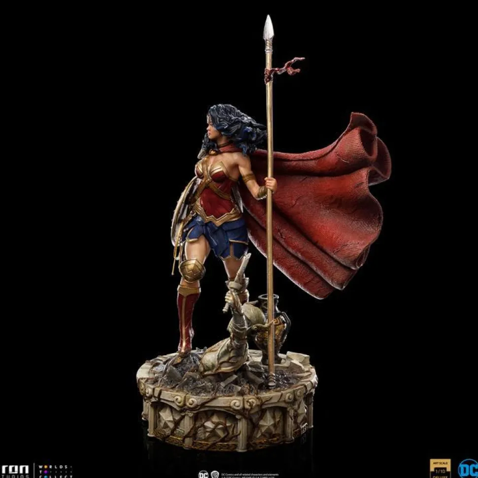 DC Comics - Wonder Woman Unleashed 1/10th Scale Statue