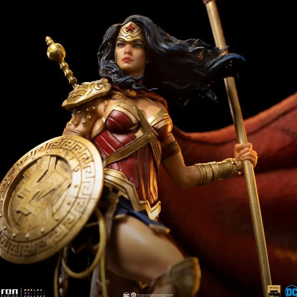 DC Comics - Wonder Woman Unleashed 1/10th Scale Statue