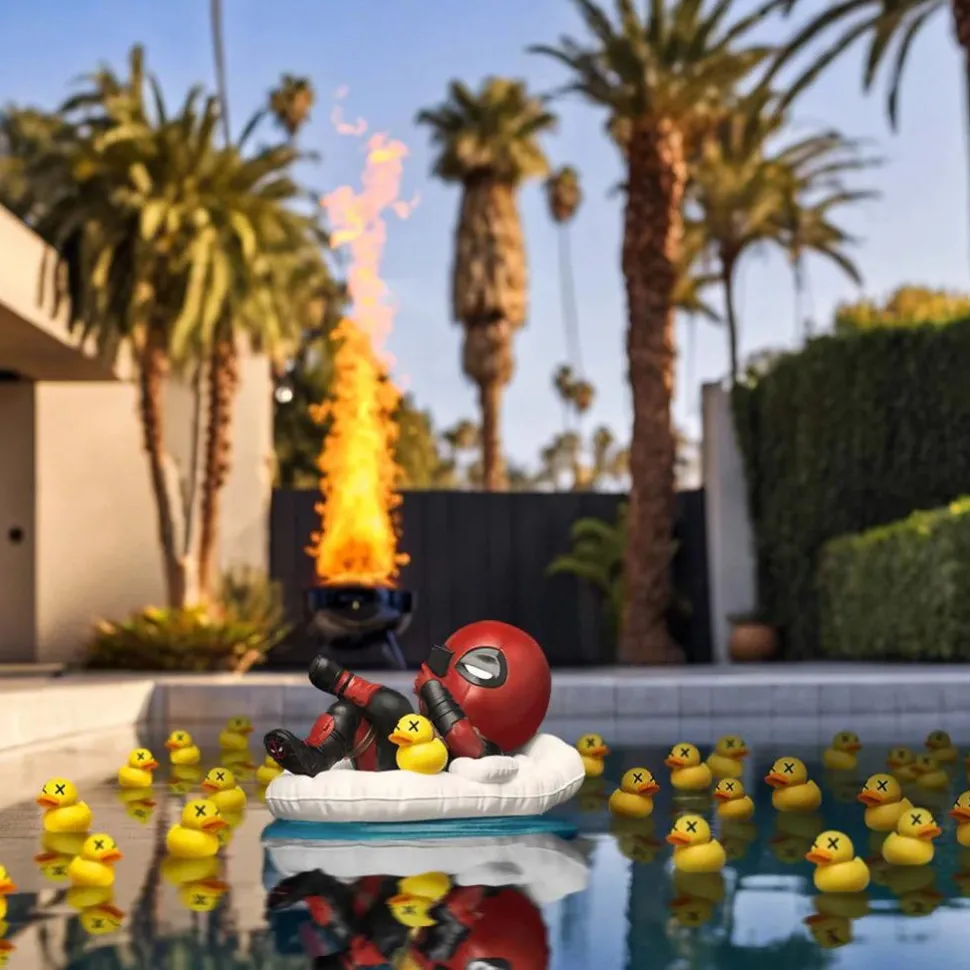 Deadpool - Lounging Deadpool Action Hero Series Hero Box 3" Vinyl Figure