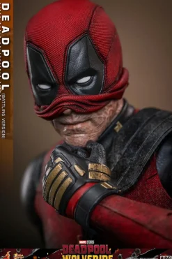 Deadpool & Wolverine (2024) - Deadpool (Battling Version) 1/6th Scale Hot Toys Action Figure
