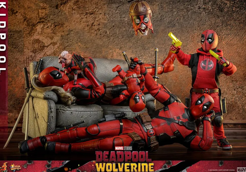 Deadpool & Wolverine (2024) - Kidpool 1/6th Scale Hot Toys Action Figure