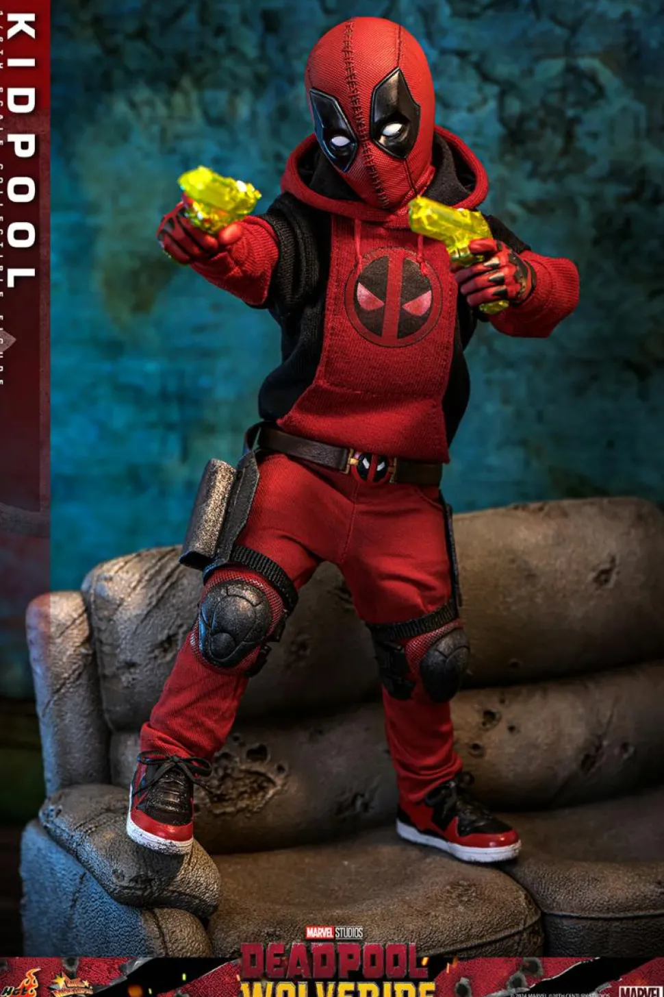 Deadpool & Wolverine (2024) - Kidpool 1/6th Scale Hot Toys Action Figure