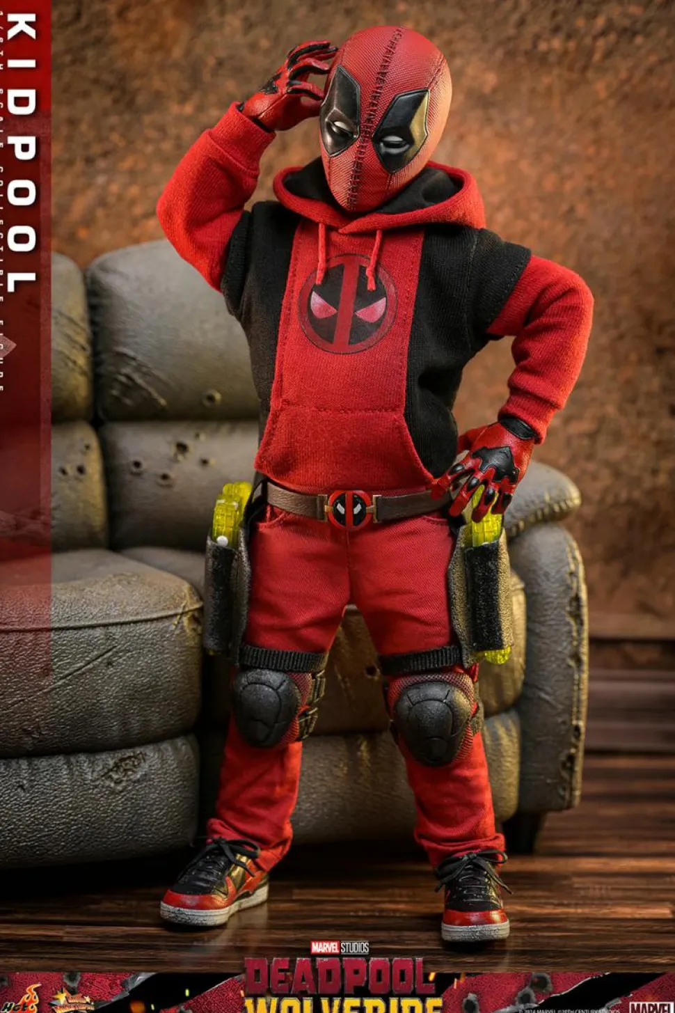 Deadpool & Wolverine (2024) - Kidpool 1/6th Scale Hot Toys Action Figure