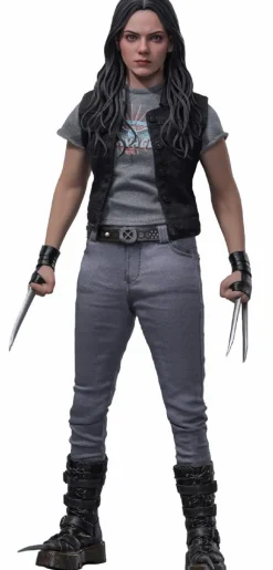 Deadpool & Wolverine (2024) - X-23 1/6th Scale Hot Toys Action Figure