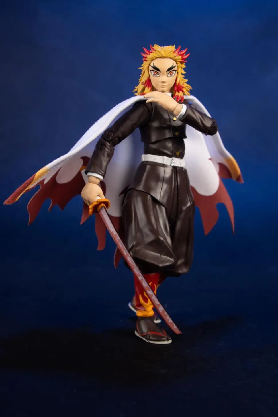 Demon Slayer - Kyojuro Rengoku (Season 2) 7" Scale Action Figure