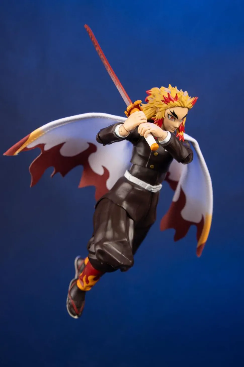 Demon Slayer - Kyojuro Rengoku (Season 2) 7" Scale Action Figure