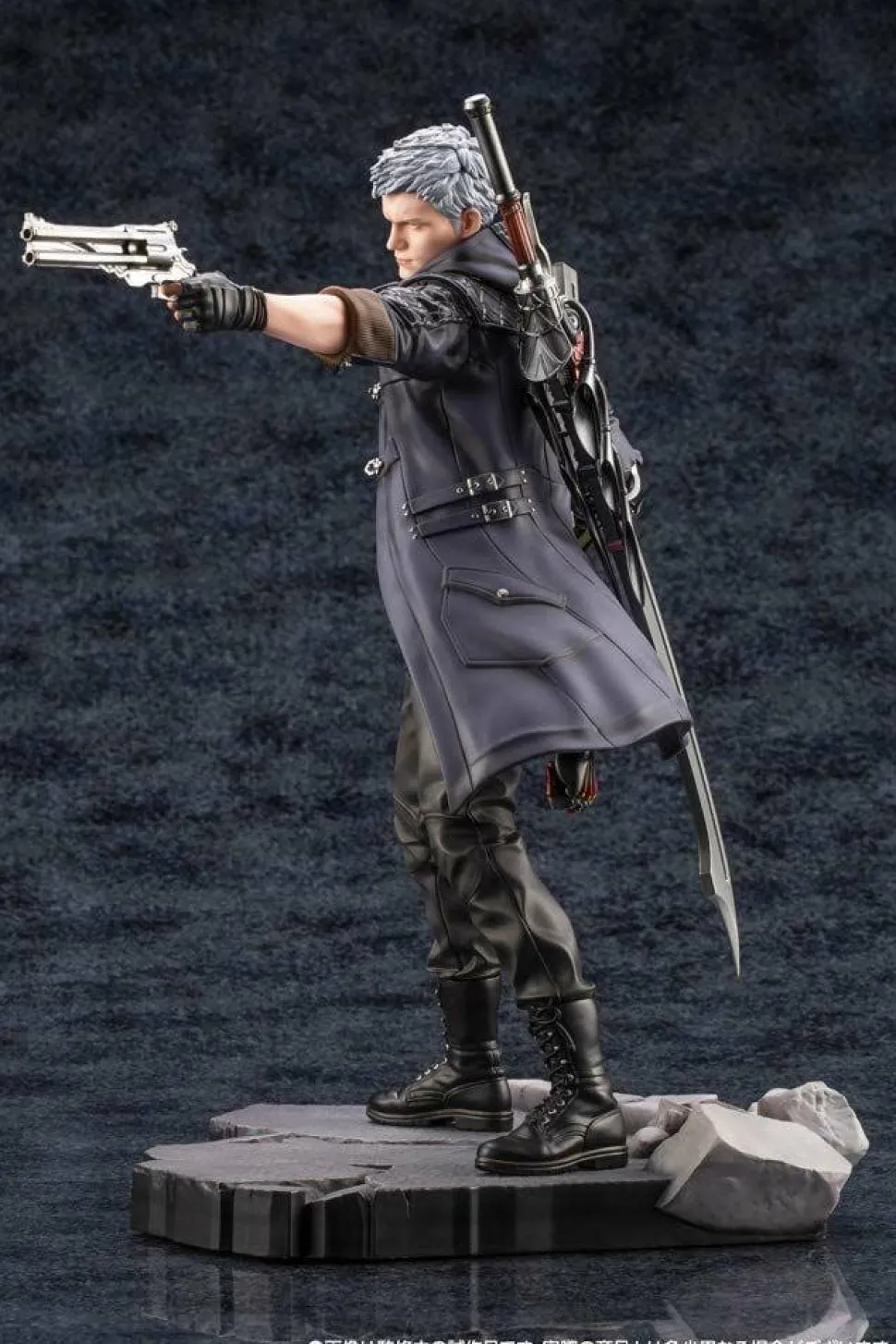 Devil May Cry 5 - Nero 1/8th Scale Statue