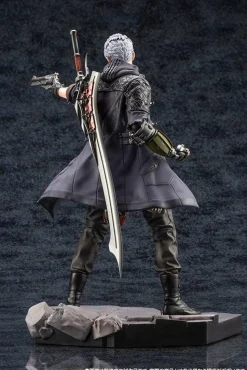 Devil May Cry 5 - Nero 1/8th Scale Statue