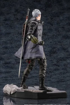 Devil May Cry 5 - Nero 1/8th Scale Statue
