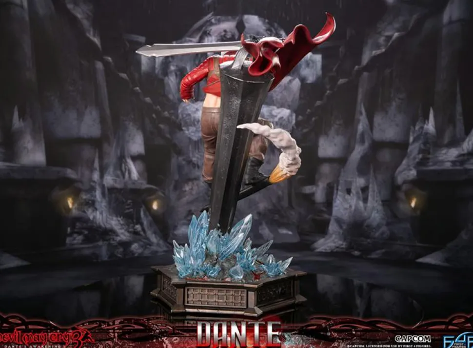 Devil May Cry 3: Dante's Awakening - Dante 17" Statue