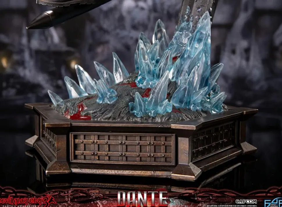 Devil May Cry 3: Dante's Awakening - Dante 17" Statue