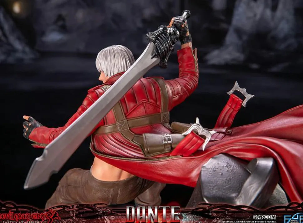 Devil May Cry 3: Dante's Awakening - Dante 17" Statue