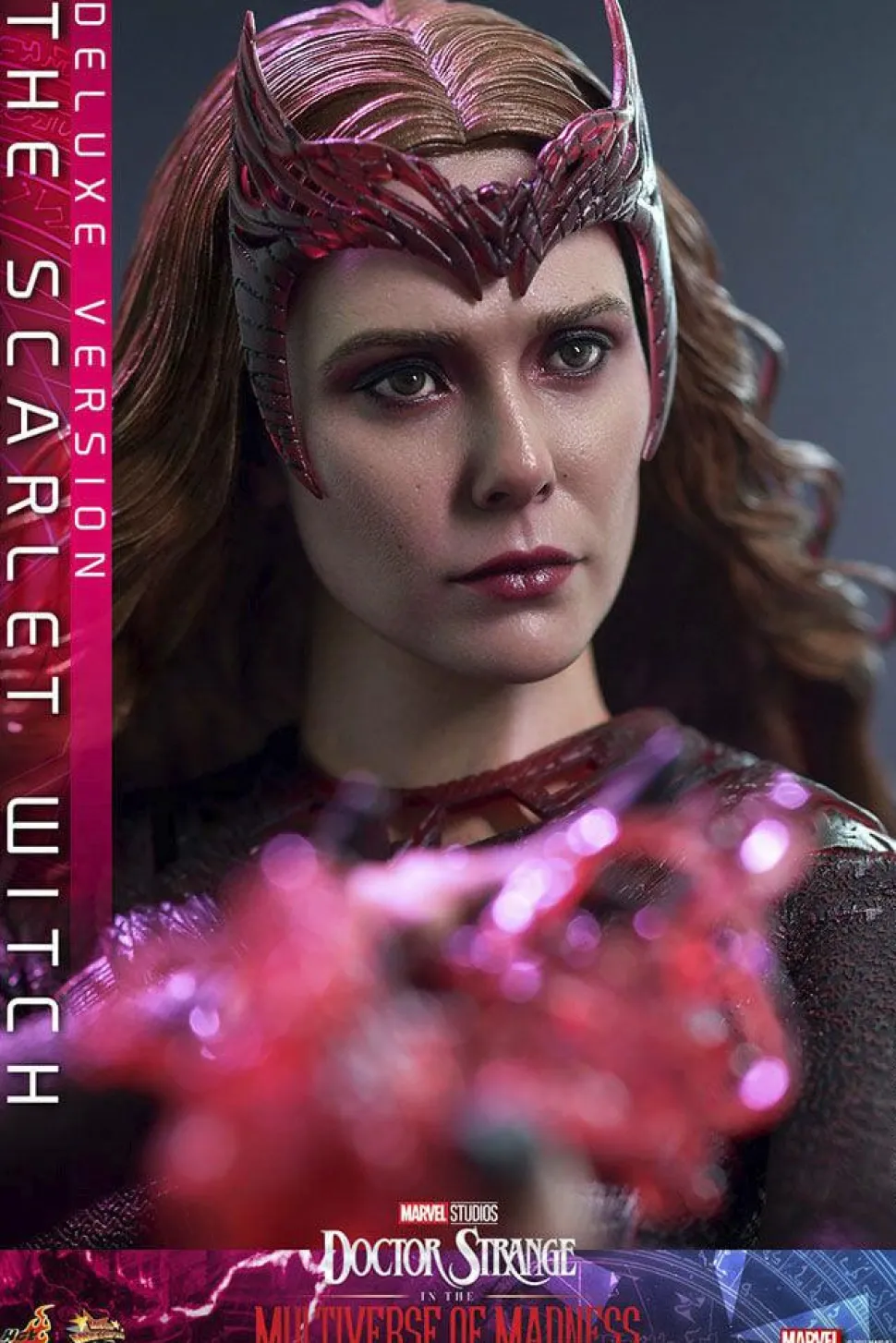 Doctor Strange in the Multiverse of Madness - The Scarlet Witch Deluxe 1/6th Scale Hot Toys Action Figure