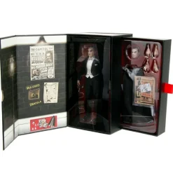 Dracula (1931) - Bela Lugosi as Count Dracula Deluxe 6” Scale Action Figure