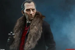 Dracula (1958) - Van Helsing Premium Format Statue