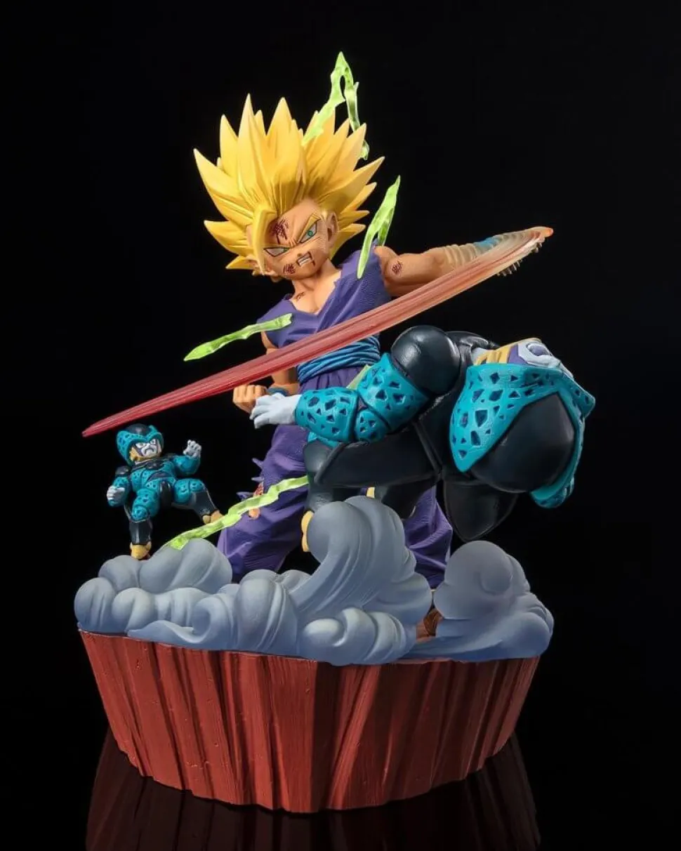 Dragon Ball Z - Super Saiyan 2 Son Gohan (Anger Exploding into Power!!) FiguartsZERO Extra Battle 8" Statue