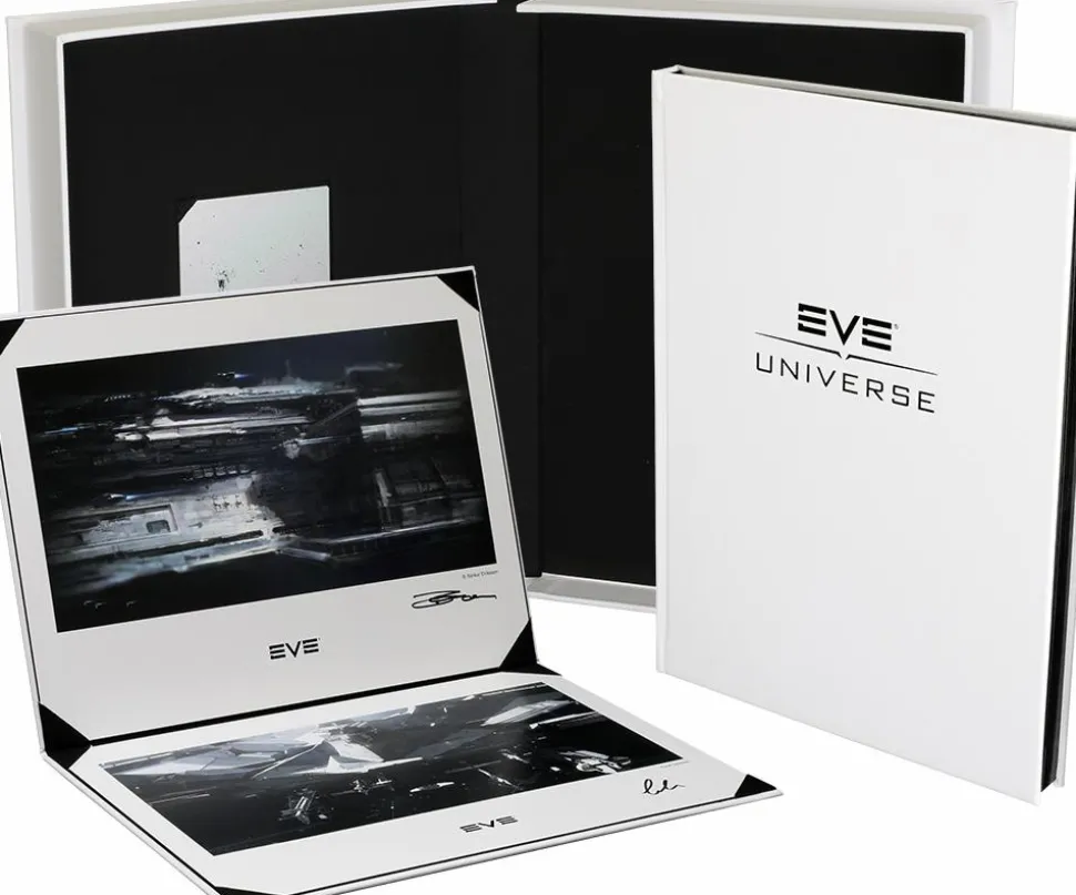 EVE - EVE Universe - The Art of New Eden Limited Edition Hard Cover Book Set