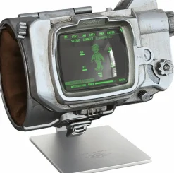 Fallout - Pip-Boy 3000 Mk V 1:1 Scale Life-Size Prop Replica