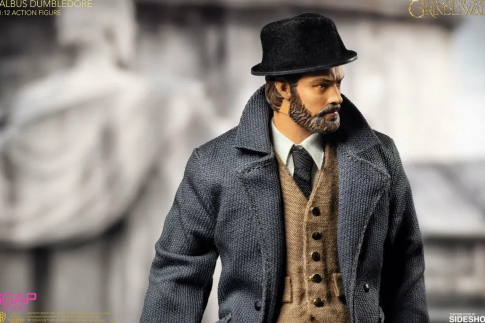 Fantastic Beasts 2: The Crimes of Grindelwald - Albus Dumbledore 1/12th Scale Action Figure