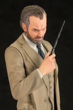Fantastic Beasts 2: The Crimes of Grindelwald - Albus Dumbledore 1/10th Scale ArtFX Statue